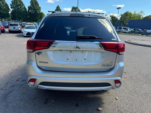 2018 Mitsubishi Outlander PHEV GT