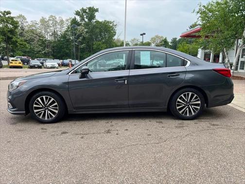2018 Subaru Legacy Premium
