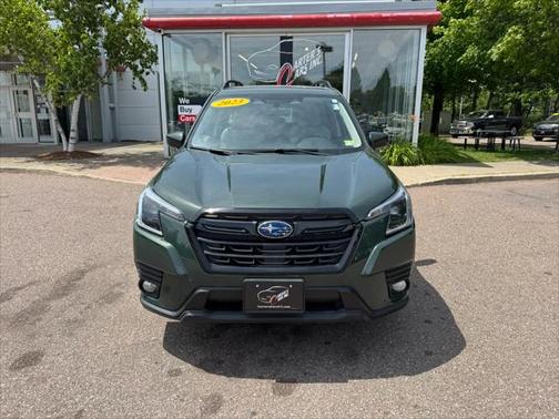 2023 Subaru Forester Premium