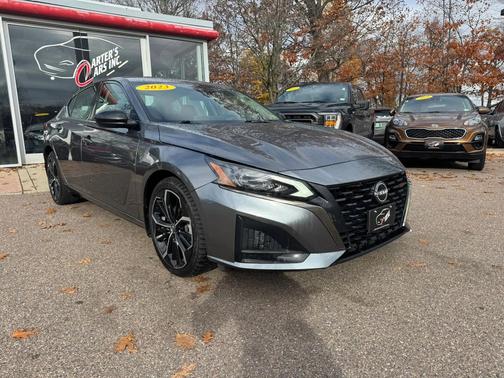 2023 Nissan Altima SR Intelligent AWD