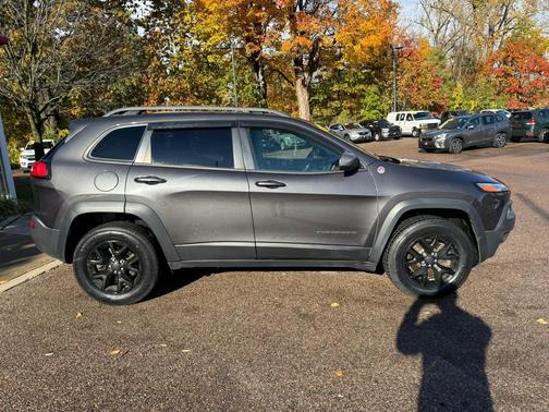 2017 Jeep Cherokee Trailhawk