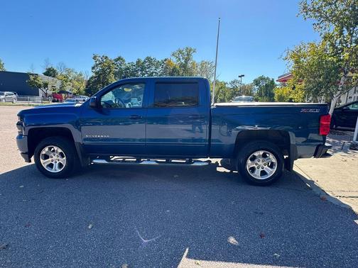 2017 Chevrolet Silverado 1500 2LT