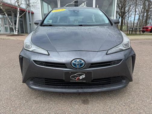 2019 Toyota Prius LE