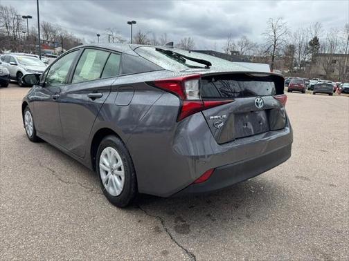2019 Toyota Prius LE