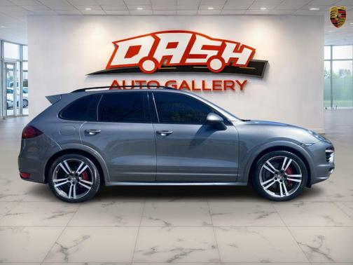 Umber Metallic 2013 Porsche Cayenne GTS