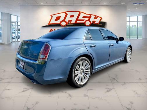 2011 Chrysler 300 Limited