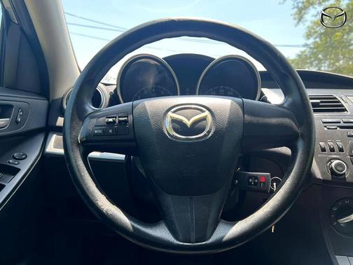 2012 Mazda Mazda3 i Sport