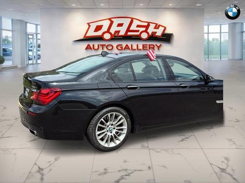 Azurite Black Metallic 2014 BMW 750 I