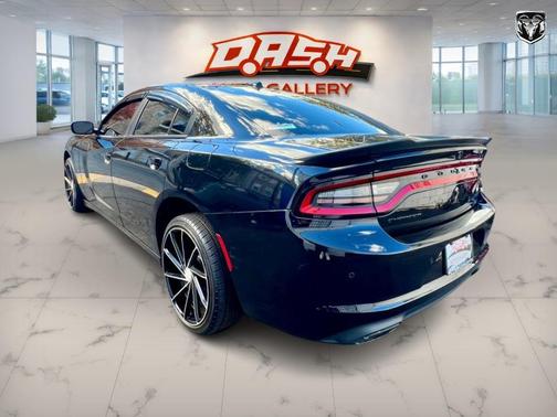 Pitch Black Clearcoat 2018 Dodge Charger GT
