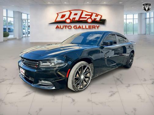 Pitch Black Clearcoat 2018 Dodge Charger GT