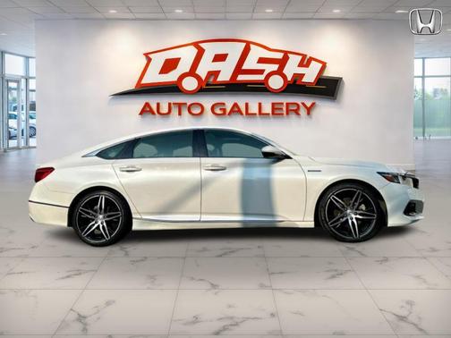 Platinum White Pearl 2021 Honda Accord Hybrid Touring