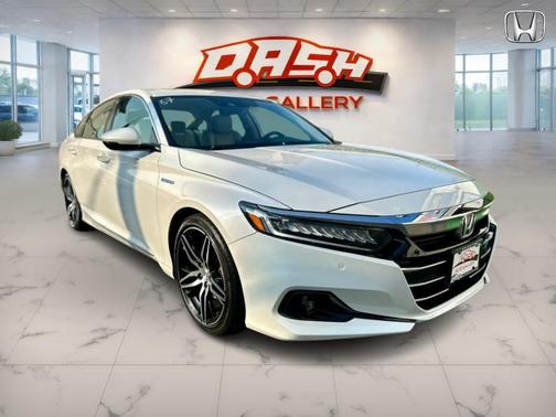 Platinum White Pearl 2021 Honda Accord Hybrid Touring