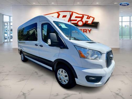 2022 Ford Transit-350 XLT