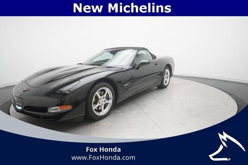 2004 Chevrolet Corvette Base