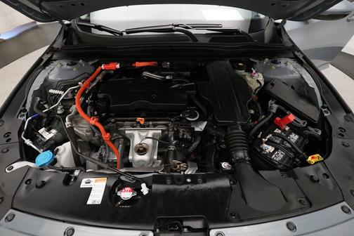 Sonic Gray Pearl 2022 Honda Accord Hybrid