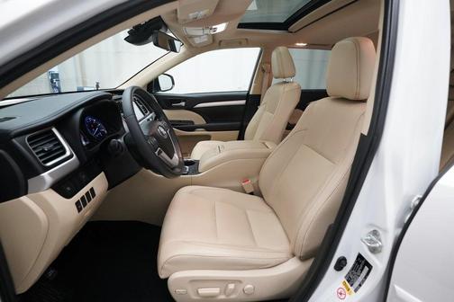 2019 Toyota Highlander Hybrid XLE