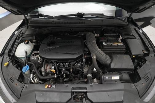 2019 Hyundai Veloster Turbo