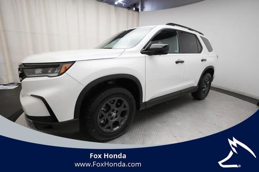 Platinum White Pearl 2025 Honda Pilot