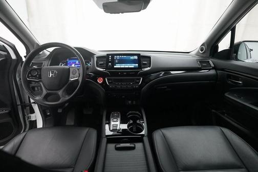 2022 Honda Pilot Touring 7-Passenger