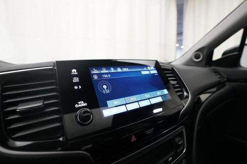 2022 Honda Pilot Touring 7-Passenger