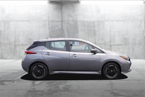 2024 Nissan Leaf SV PLUS