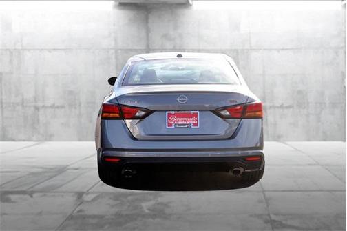 2025 Nissan Altima SR FWD