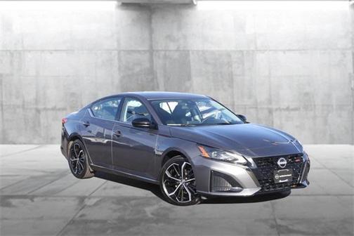 2025 Nissan Altima SR FWD