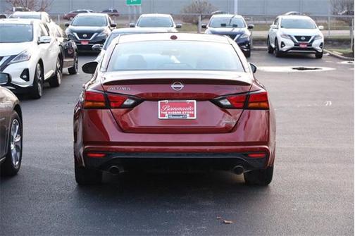 2024 Nissan Altima SR VC-Turbo FWD