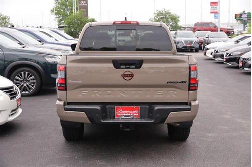 2024 Nissan Frontier PRO-4X