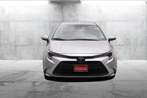 Classic Silver Metallic/Midnight Black Metallic 2024 Toyota Corolla LE