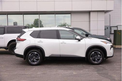 White Pearl 2025 Nissan Rogue SV