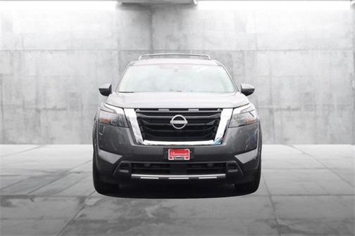 2025 Nissan Pathfinder Platinum 4WD