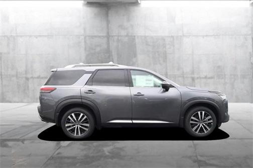 2025 Nissan Pathfinder Platinum 4WD