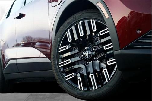 2026 Nissan Leaf PLATINUM+