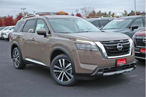 2025 Nissan Pathfinder Platinum 4WD