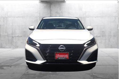 Fresh Powder 2026 Nissan Kicks SV