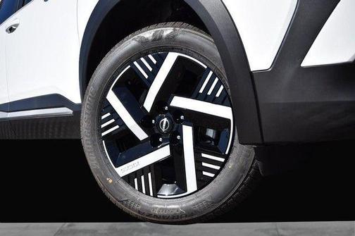 Fresh Powder 2026 Nissan Kicks SV