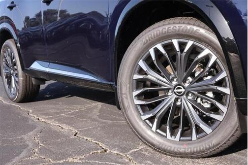 2025 Nissan Rogue Platinum