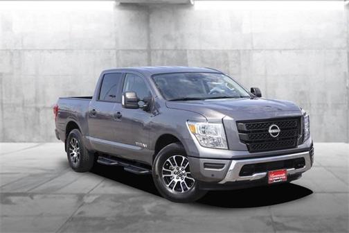 2024 Nissan Titan SV