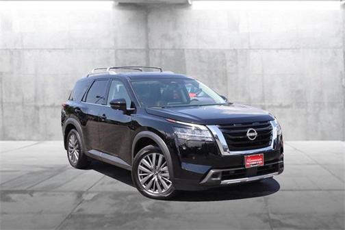 2024 Nissan Pathfinder SL FWD