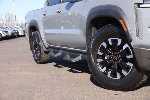 2023 Nissan Frontier PRO-X