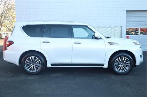 2024 Nissan Armada SL 4WD