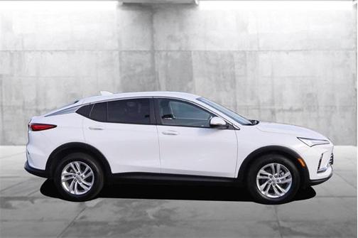 2025 Buick Envista Preferred FWD