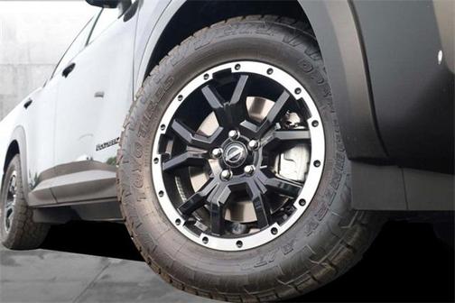 2025 Nissan Pathfinder Rock Creek 4WD
