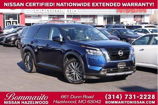 2025 Nissan Pathfinder SL FWD