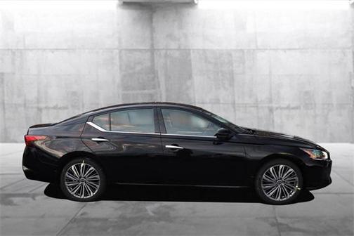 2025 Nissan Altima 2.5 SL