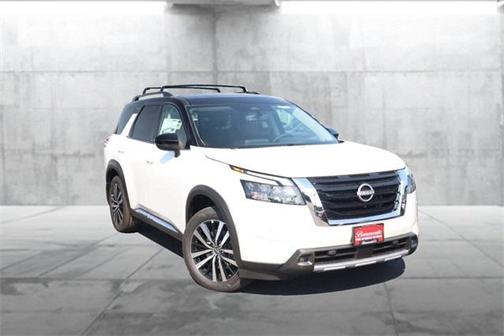 2025 Nissan Pathfinder Platinum 4WD