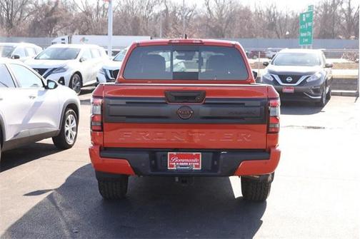 2025 Nissan Frontier PRO-4X