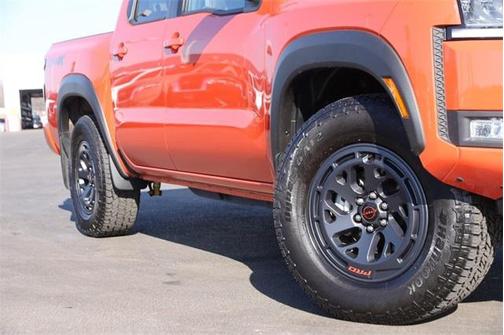 2025 Nissan Frontier PRO-4X