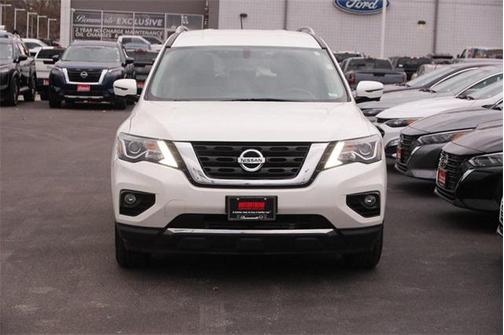2018 Nissan Pathfinder SL